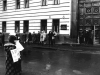"Poor relatives" demonstration of Alla (Malka) Prilutzky with her daughters Vika and Masha at a building where Alla husband is employed, Moscow 1988