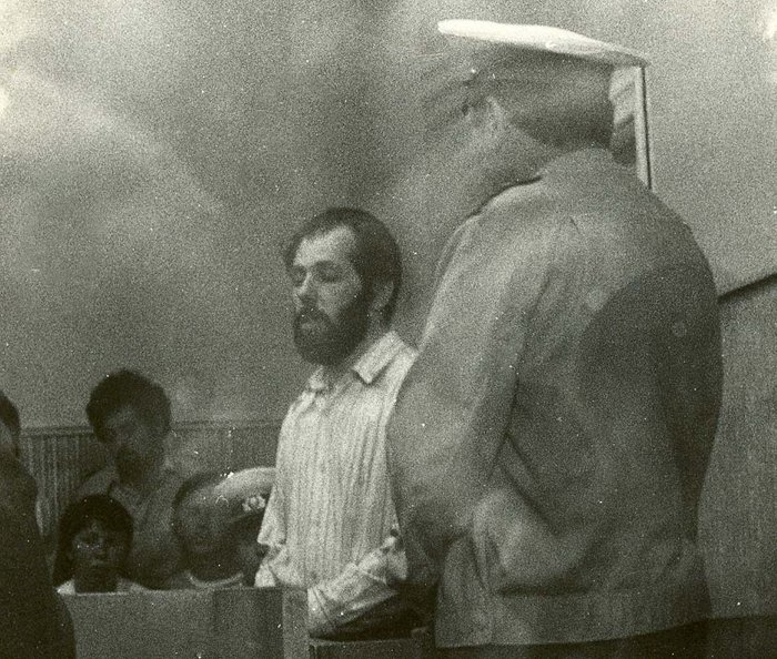 Евгений Леин в зале суда.