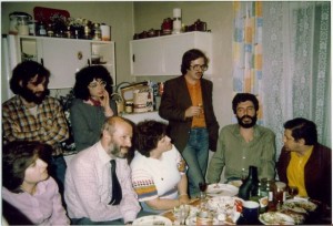На проводах Наташи и Марка Драчинских, Москва, июнь 1986 года. Членов крайний справа.