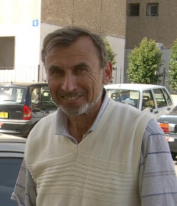 Владимир Престин перед интервью, Тель Авив, 28 февраля 2004 года.